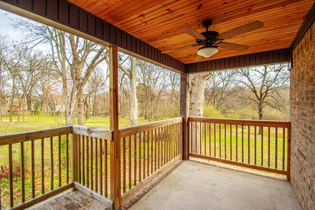 Building Photo - 8908 Teetwood Rd