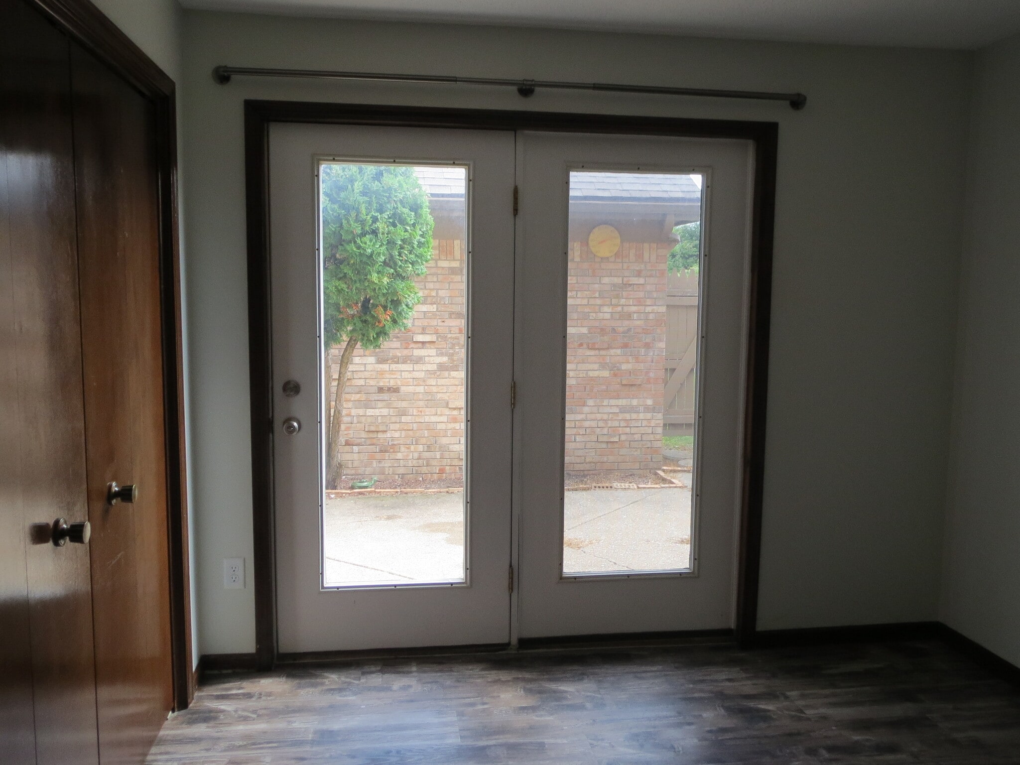 Building Photo - 5617 Ryewyck Dr
