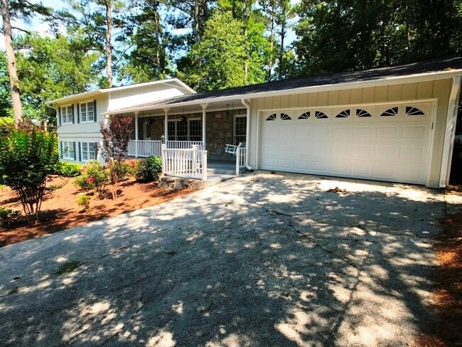 Building Photo - 4297 Blackland Way