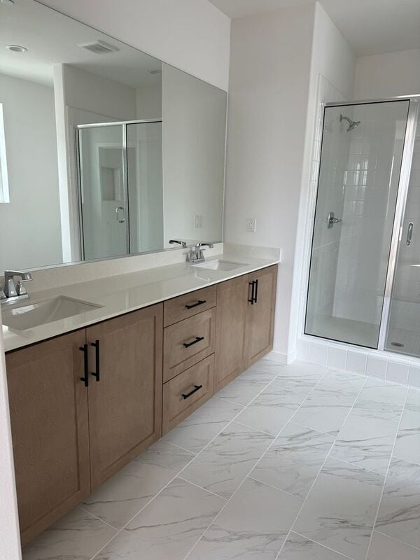 Building Photo - 13885 Sedum Ln