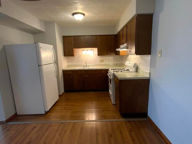 Building Photo - 2310 Frank Scott Pkwy W