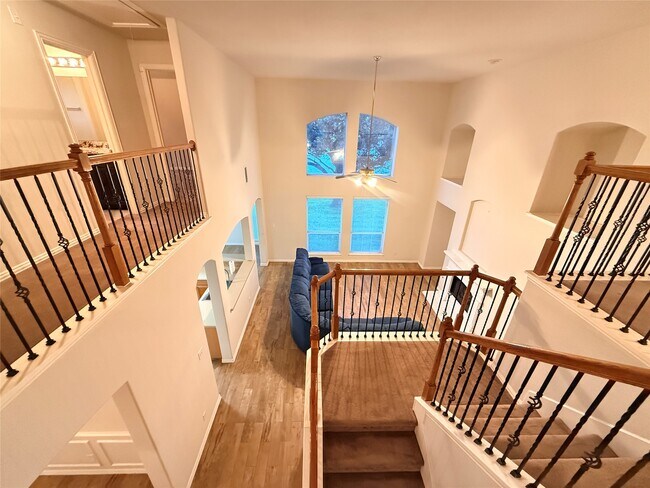 Building Photo - 2144 Brittany Colony Dr