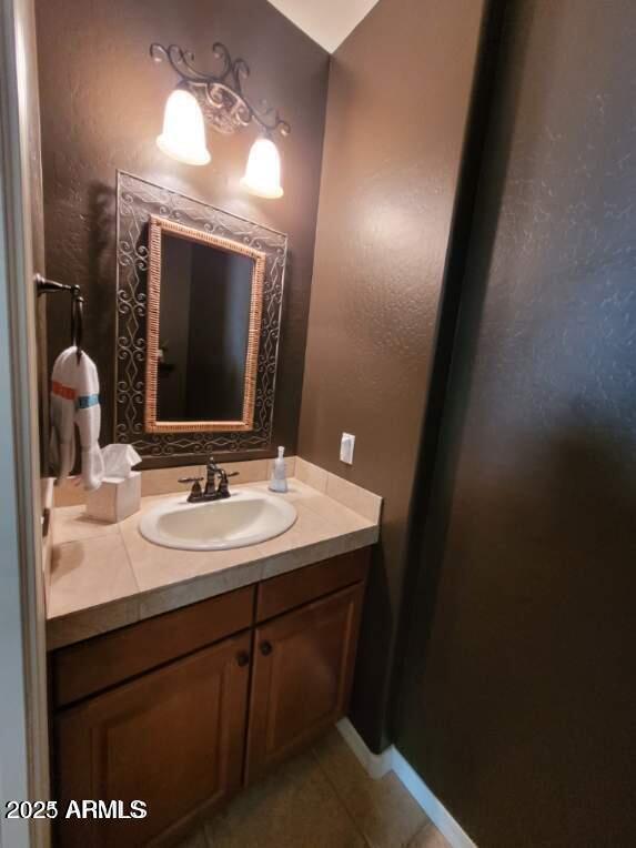 Building Photo - 17020 E Kiwanis Dr