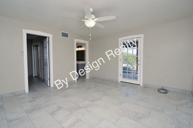 Building Photo - Catalina Foothills 1 Bed 1 Bath Stand Alone Home - Natural Desert Surroundings