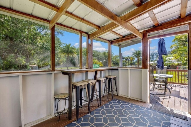 Building Photo - 1425 E Crisafulli Rd