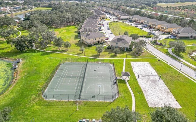 Building Photo - 2221 Betsy Ross Ln