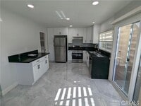 Building Photo - 47 Heritage