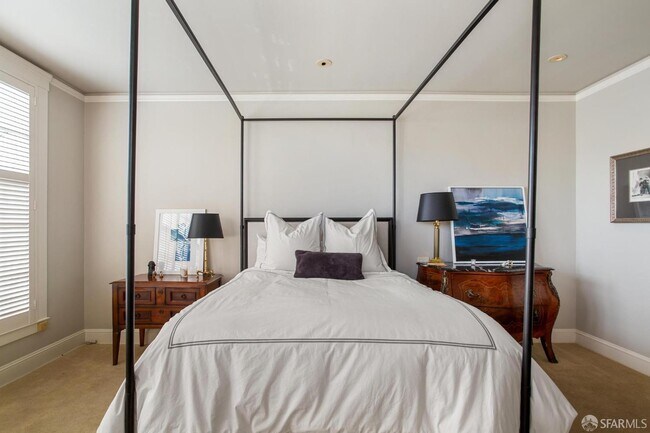 Building Photo - 67 Divisadero St