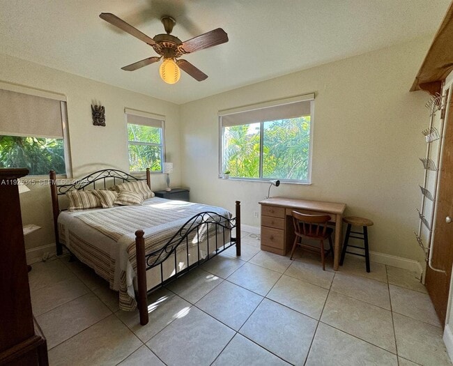 Building Photo - 1211 100th St