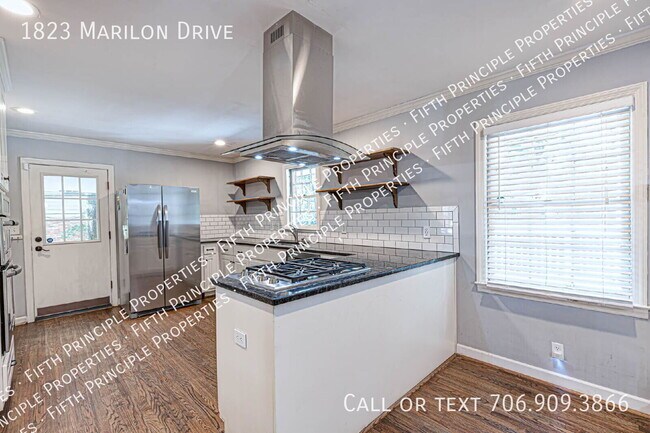 Building Photo - 1823 Marilon Dr