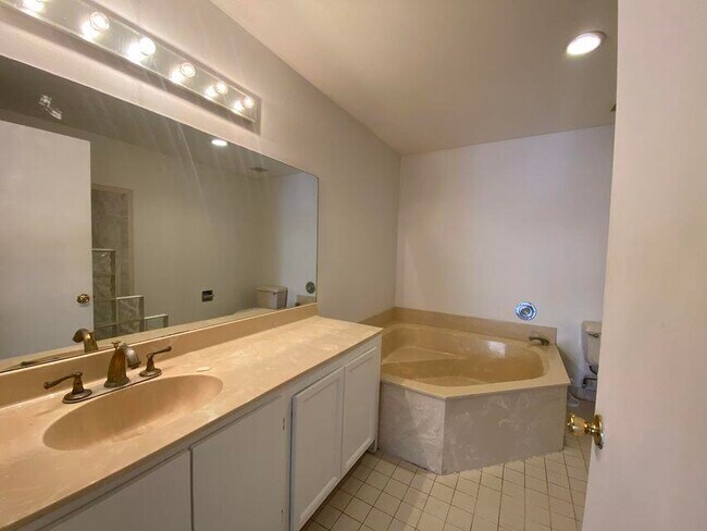 Building Photo - 22380 Sands Point Dr