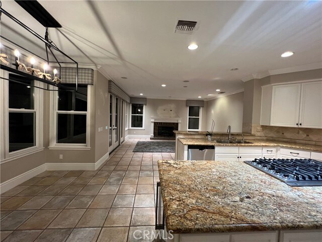 Building Photo - 18 Castle Pines