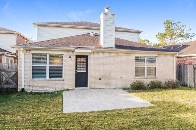 Building Photo - 17506 Hoover Gardens Dr