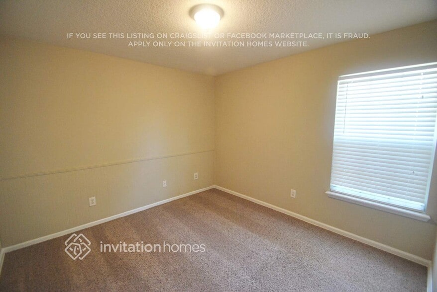 Building Photo - 9566 Southbrook Dr