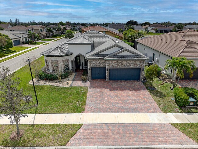 Building Photo - 8324 Pedigree Cir