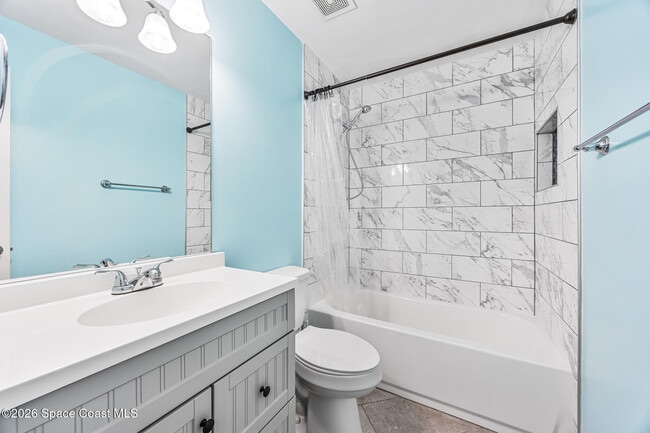 Building Photo - 6185 Degan Rd