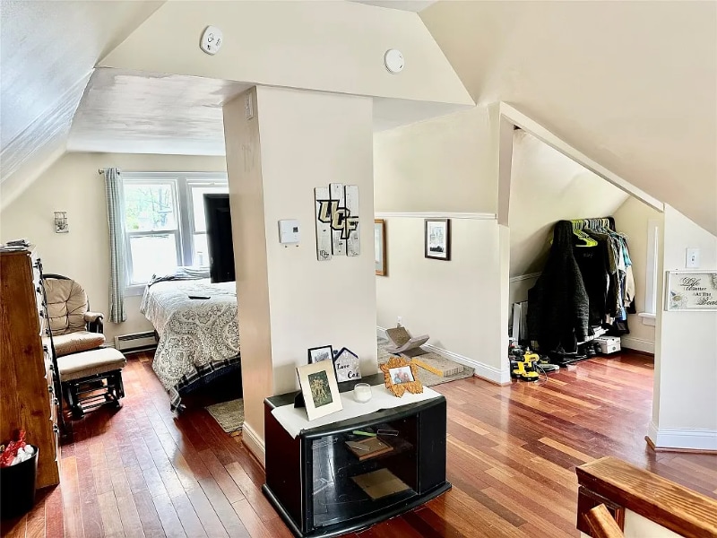 Building Photo - 25 Ogden St