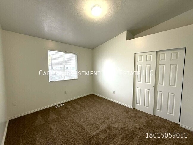 Building Photo - 5480 W 4260 S