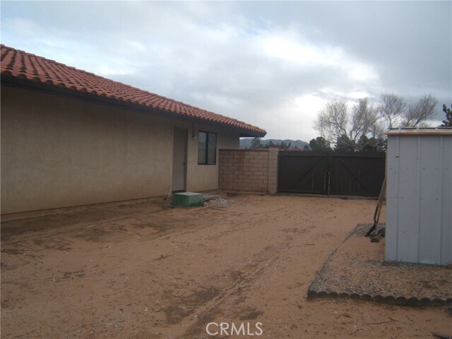 Building Photo - 20180 Ottawa Rd