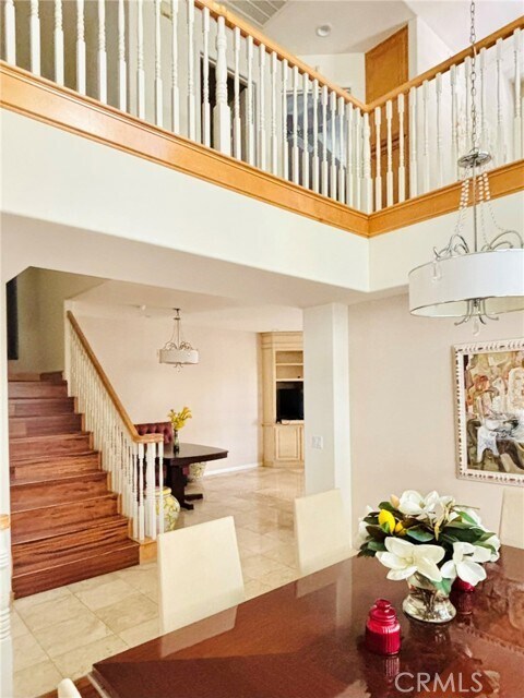 Building Photo - 5 St Pierre