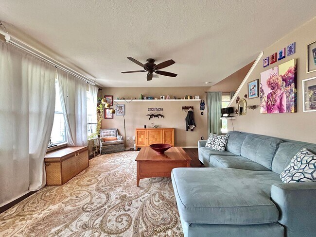 Building Photo - 14801 Falling Stone Ln