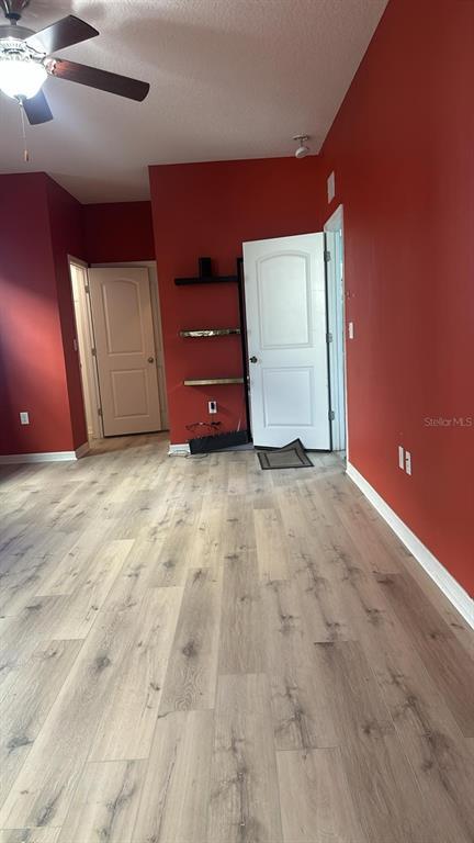 Building Photo - 625 Silverthorn Pl
