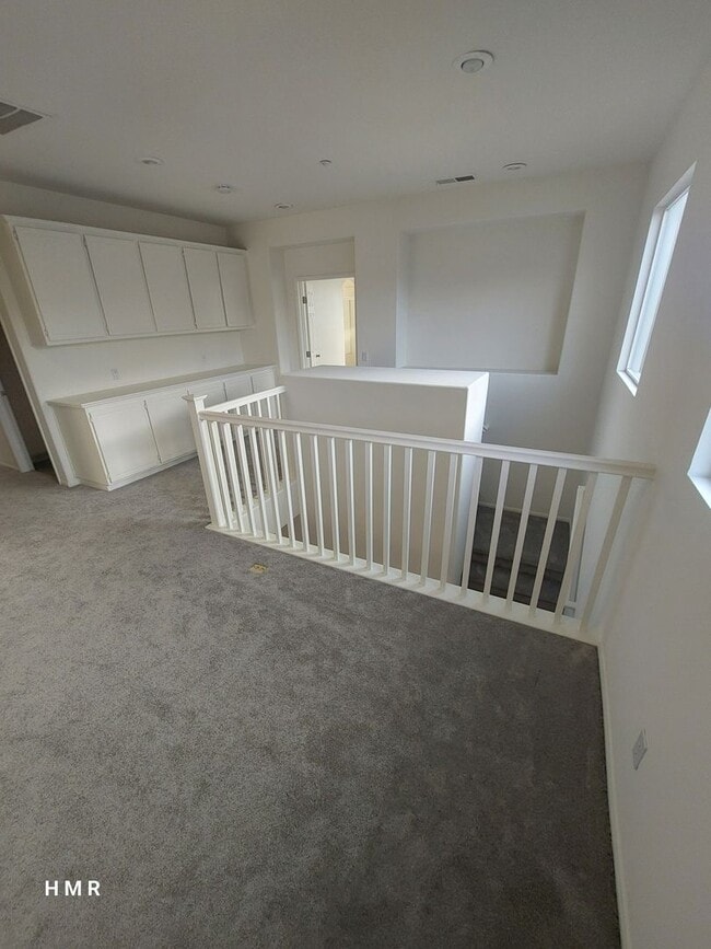 Building Photo - Stunning Two-Story Home with 4 Bedrooms an...