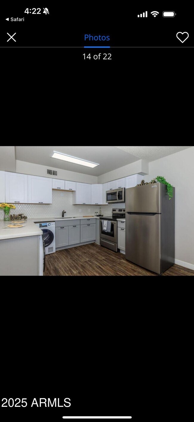 Building Photo - 2339 W Northern Ave