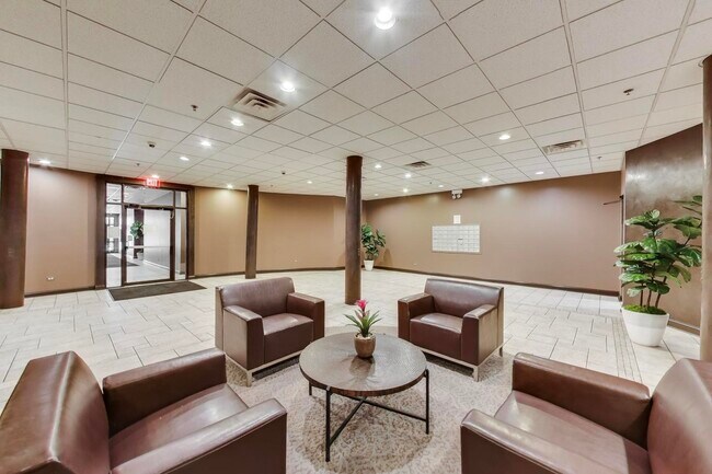 Building Photo - 1133 S Wabash Ave