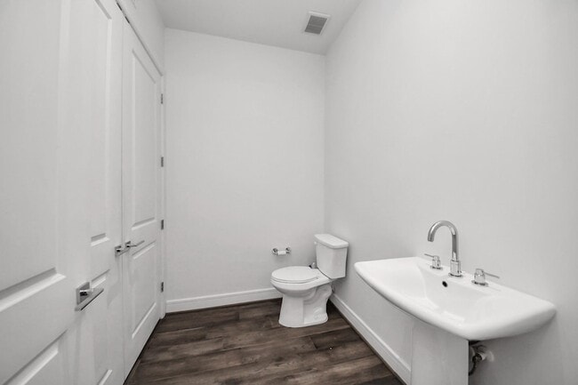 Building Photo - 4521 San Felipe St