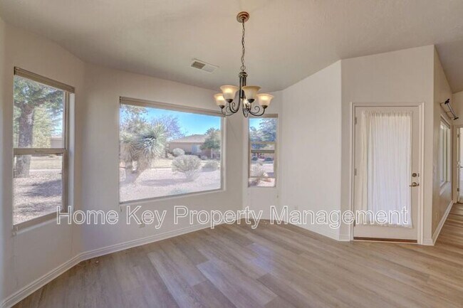 Building Photo - 259 S 300 W