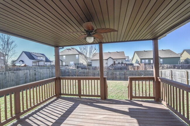 Building Photo - Pet Friendly in Fox Crossing!