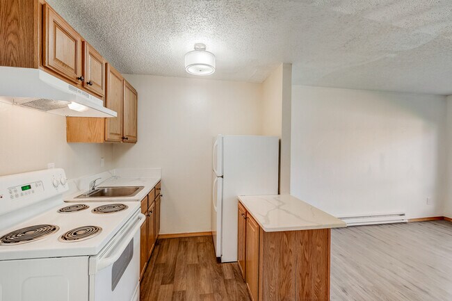 Building Photo - 5820 SW Erickson Ave