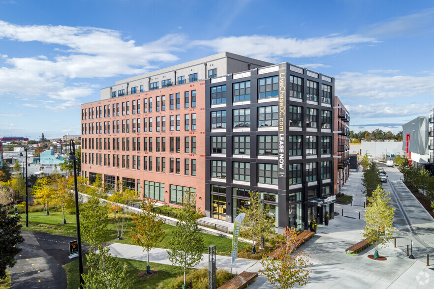 Building Photo - The Chase at Bryant Street