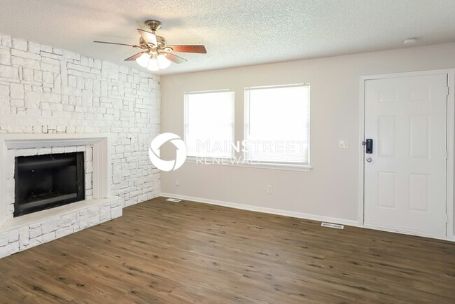 Building Photo - 1436 Park Ln