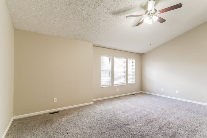 Building Photo - 5815 Castleknock Rd