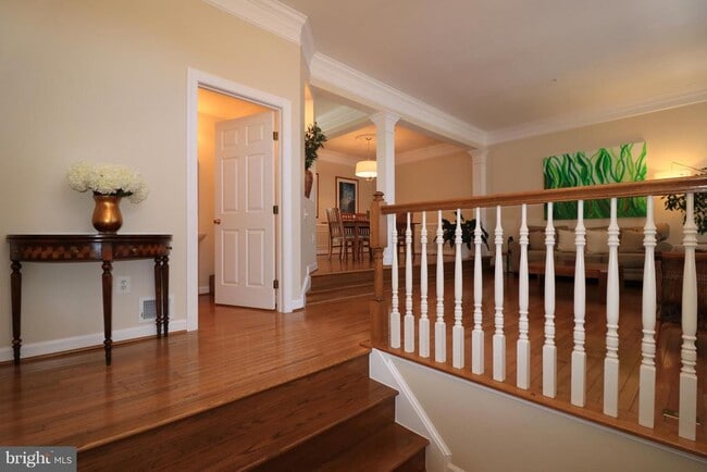 Building Photo - 13539 Flowerfield Dr