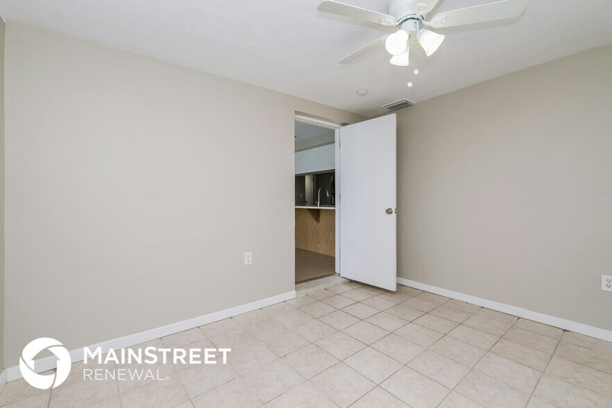 Building Photo - 3506 Blackhawk Dr