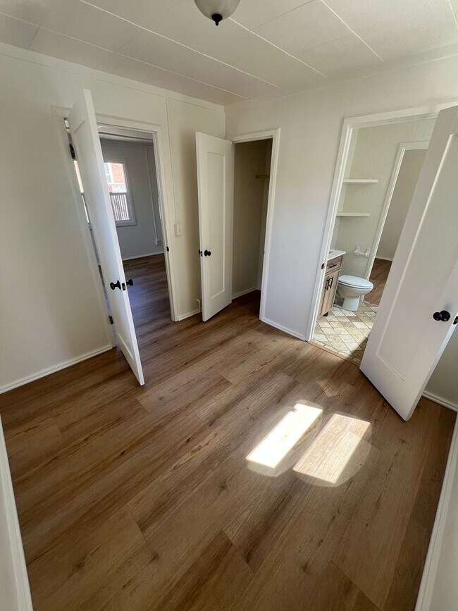 Building Photo - CHARMING! Remodeled 2 Bedroom home with storage and yard