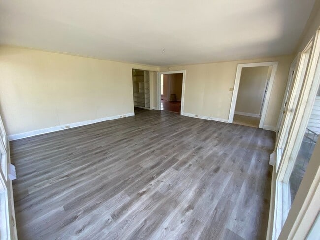 Building Photo - Lawn Care Included!!