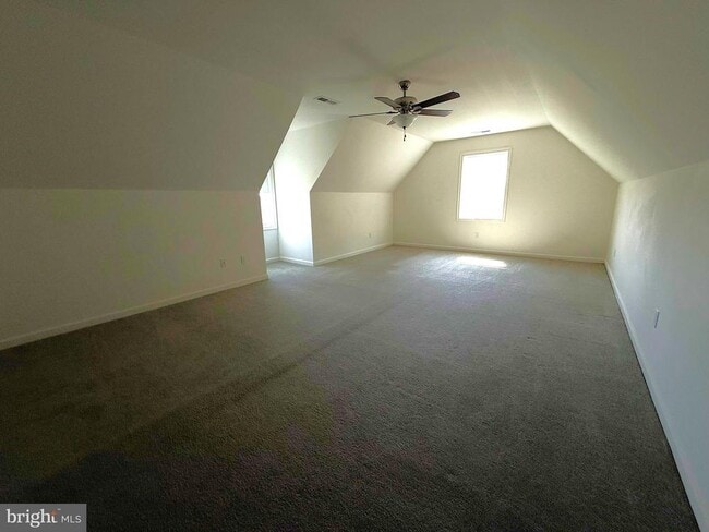 Building Photo - 14500 Cherry Ln