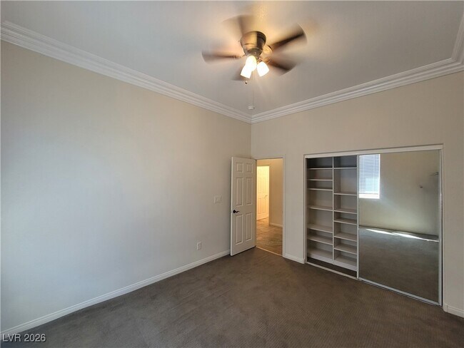 Building Photo - 9338 Wilderness Glen Ave