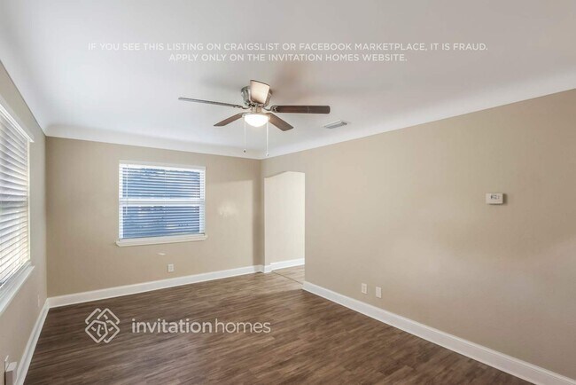 Building Photo - 4535 Emerson Ave S