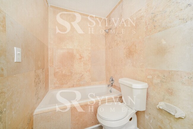 Building Photo - Coming HOME never felt so good!