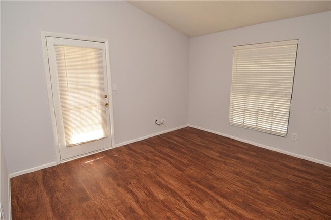 Building Photo - 8625 Mallard Reserve Dr