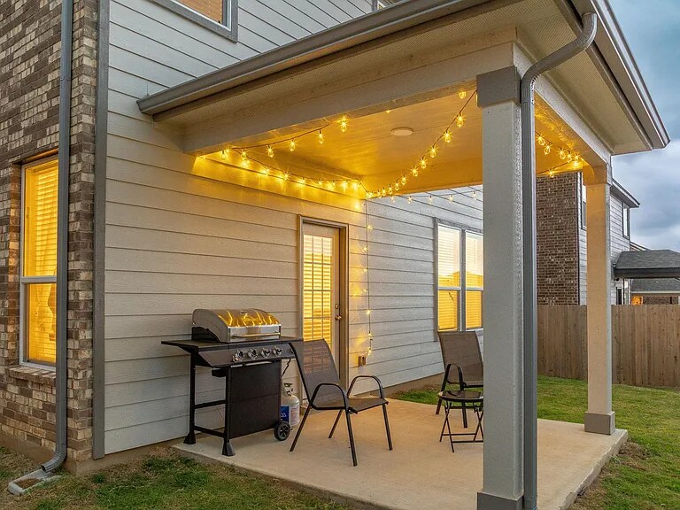 Building Photo - 3840 Casoria Ln