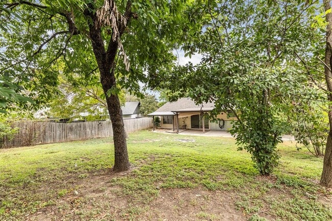 Building Photo - 7506 Glenhill Rd