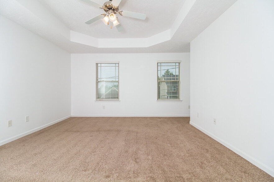 Building Photo - 1096 Shire Dr