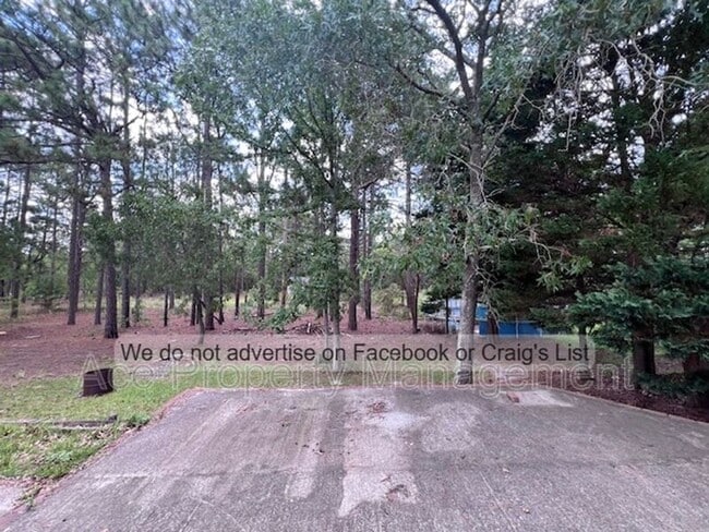 Building Photo - 2625 Tingen Rd