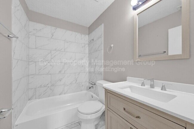 Building Photo - 3434 Spottswood Ave